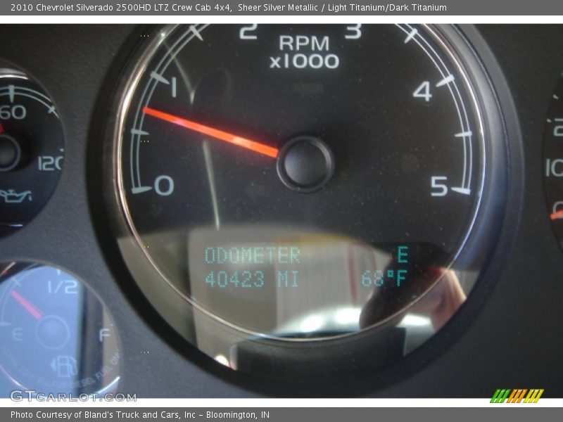 Sheer Silver Metallic / Light Titanium/Dark Titanium 2010 Chevrolet Silverado 2500HD LTZ Crew Cab 4x4
