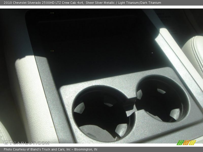 Sheer Silver Metallic / Light Titanium/Dark Titanium 2010 Chevrolet Silverado 2500HD LTZ Crew Cab 4x4