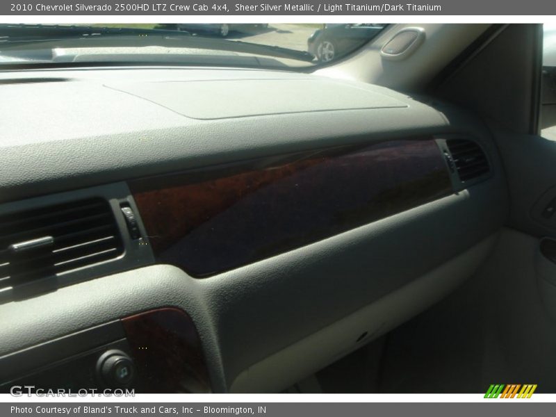 Sheer Silver Metallic / Light Titanium/Dark Titanium 2010 Chevrolet Silverado 2500HD LTZ Crew Cab 4x4