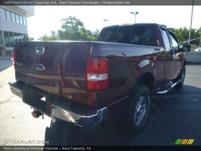 Dark Toreador Red Metallic / Medium/Dark Flint 2006 Ford F150 XLT SuperCab 4x4