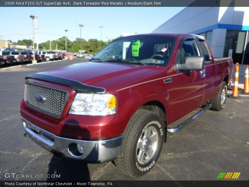 Dark Toreador Red Metallic / Medium/Dark Flint 2006 Ford F150 XLT SuperCab 4x4