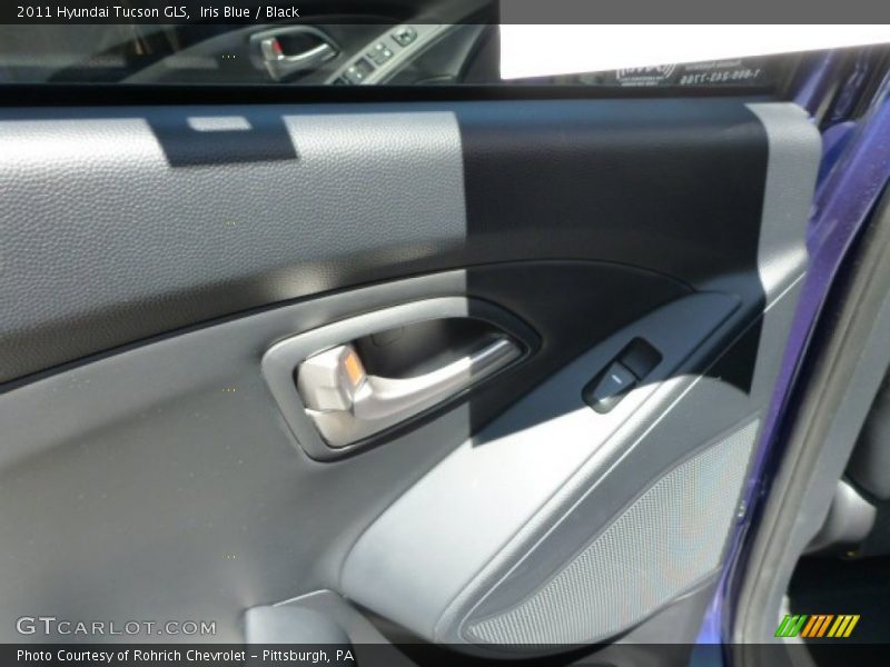 Iris Blue / Black 2011 Hyundai Tucson GLS