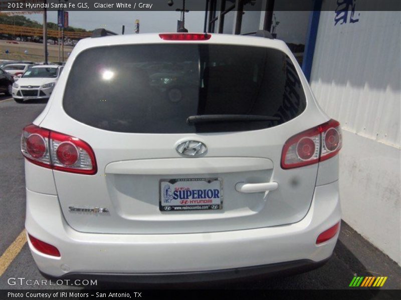 Glacier White / Gray 2012 Hyundai Santa Fe GLS