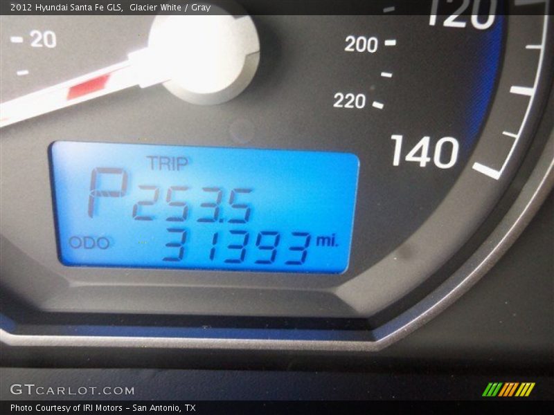 Glacier White / Gray 2012 Hyundai Santa Fe GLS