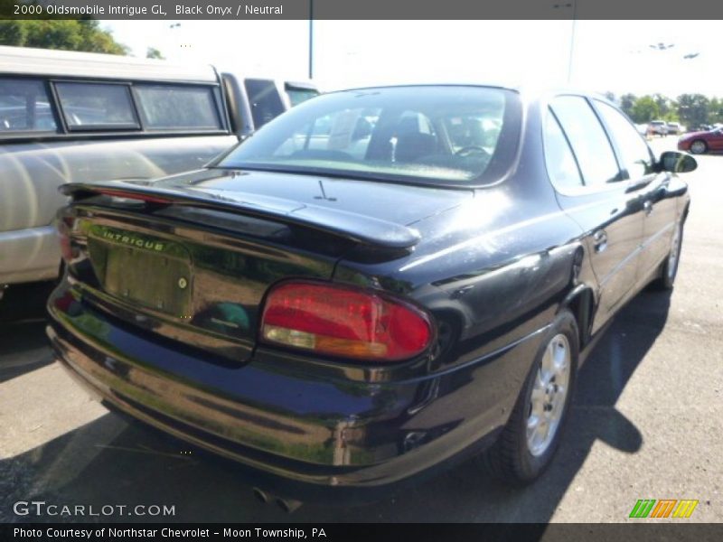 Black Onyx / Neutral 2000 Oldsmobile Intrigue GL