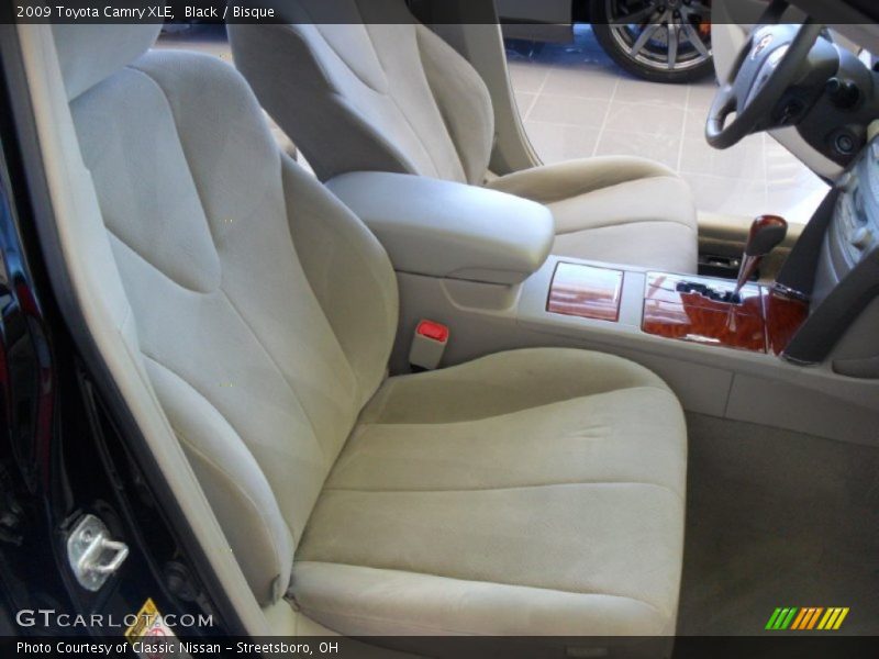 Black / Bisque 2009 Toyota Camry XLE