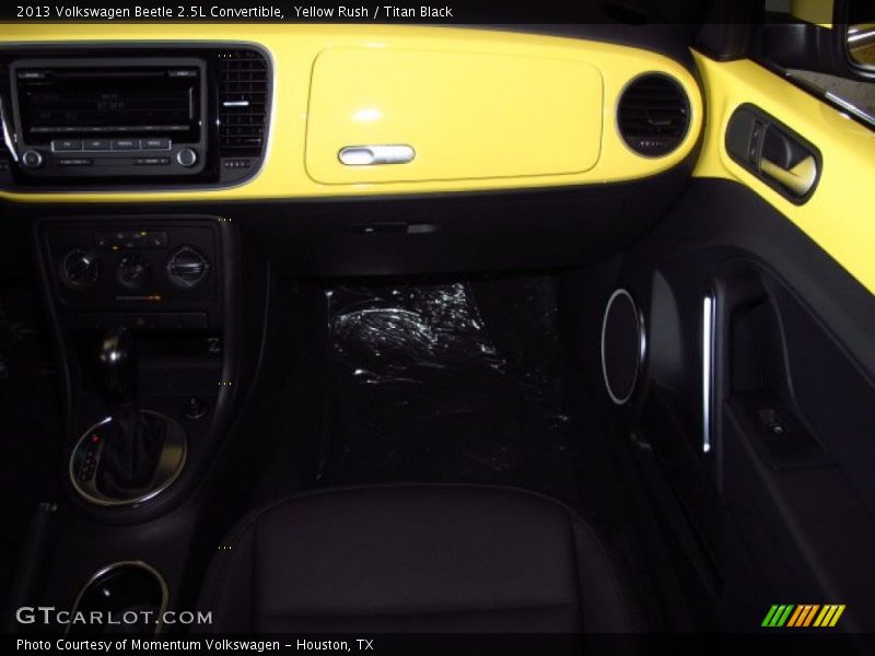 Yellow Rush / Titan Black 2013 Volkswagen Beetle 2.5L Convertible