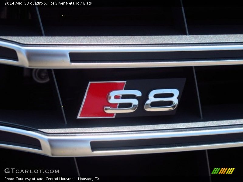 Ice Silver Metallic / Black 2014 Audi S8 quattro S