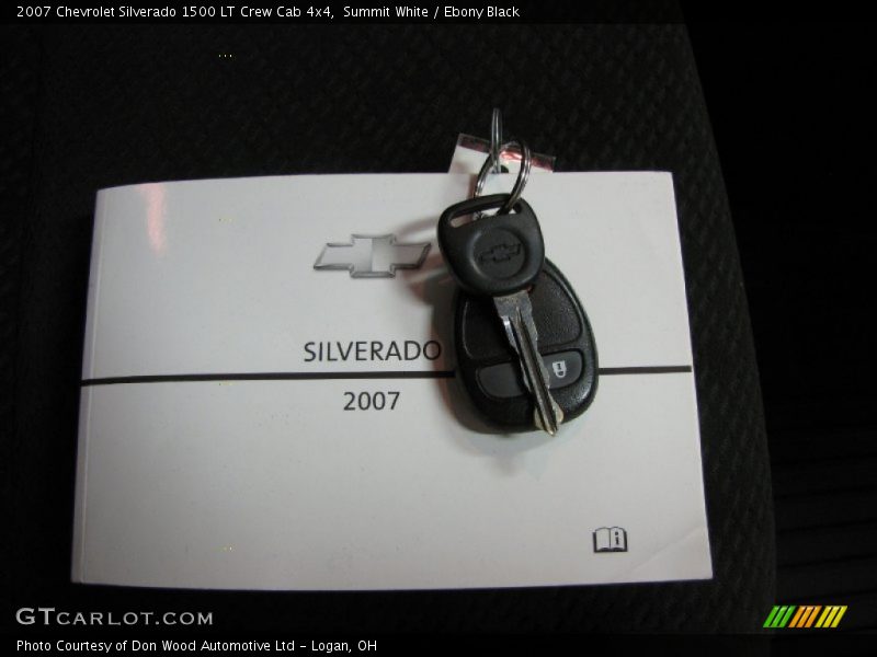 Summit White / Ebony Black 2007 Chevrolet Silverado 1500 LT Crew Cab 4x4