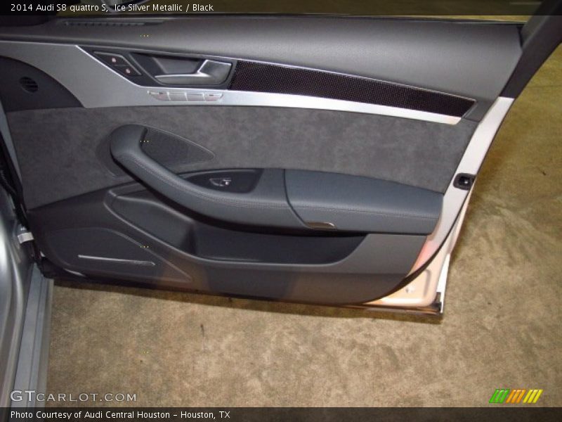 Ice Silver Metallic / Black 2014 Audi S8 quattro S