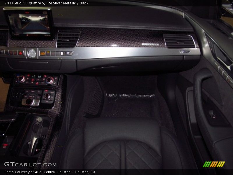 Ice Silver Metallic / Black 2014 Audi S8 quattro S