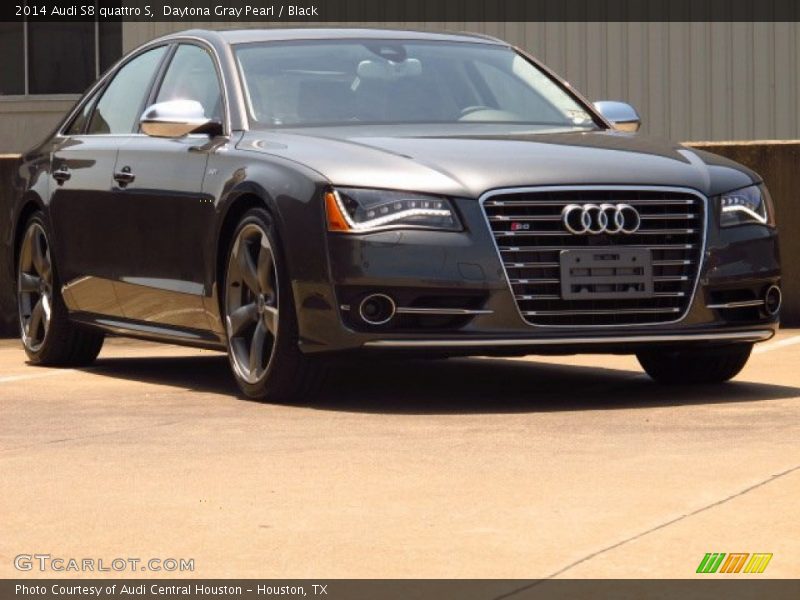 Daytona Gray Pearl / Black 2014 Audi S8 quattro S