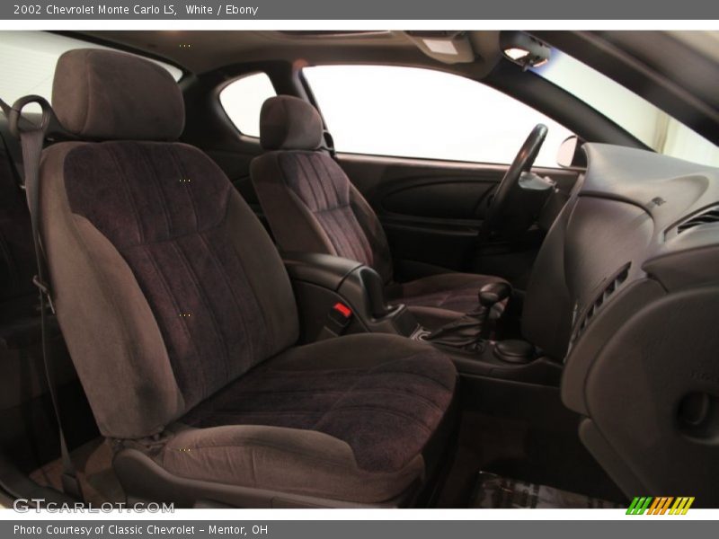 White / Ebony 2002 Chevrolet Monte Carlo LS