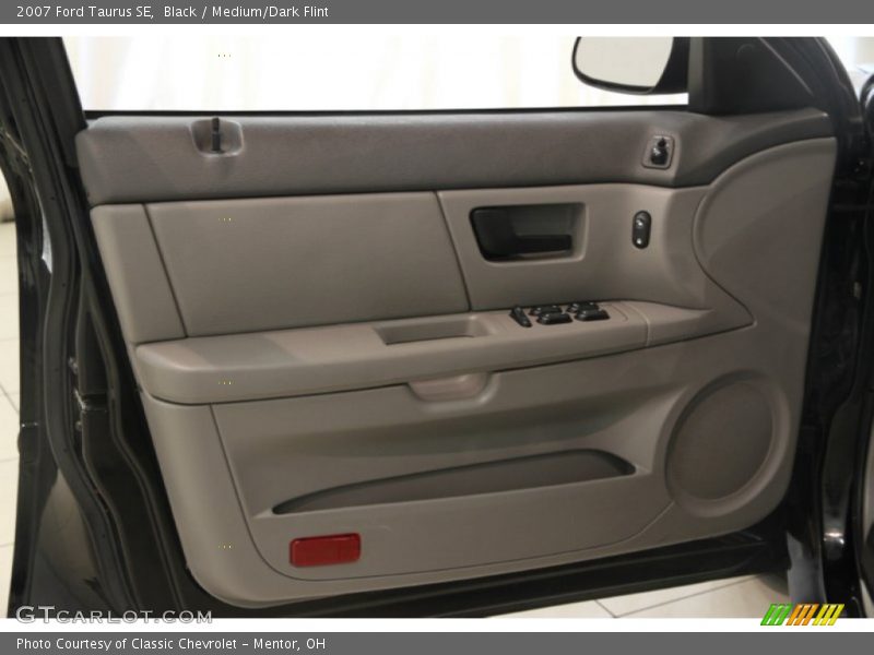 Black / Medium/Dark Flint 2007 Ford Taurus SE