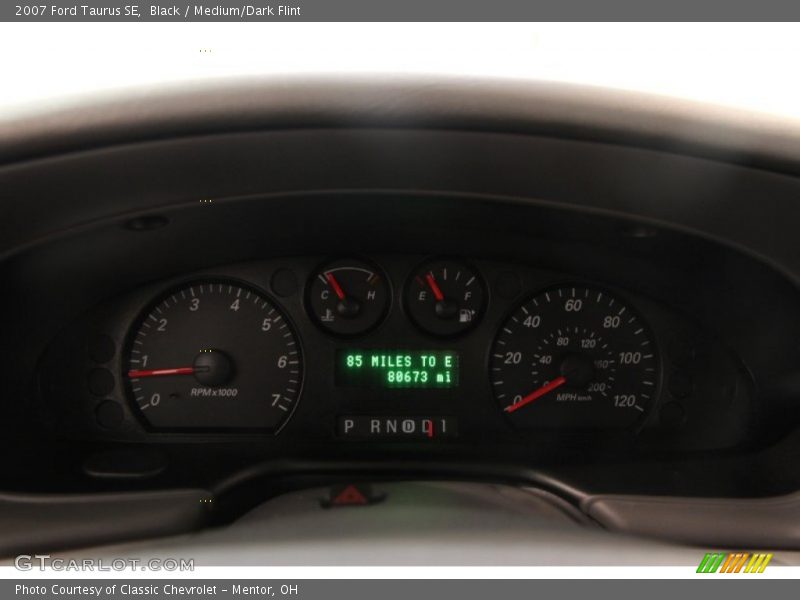 Black / Medium/Dark Flint 2007 Ford Taurus SE