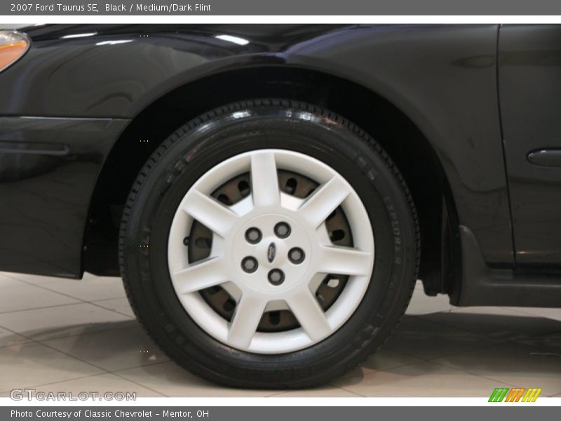 Black / Medium/Dark Flint 2007 Ford Taurus SE