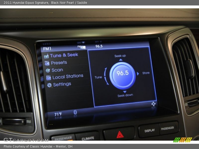 Black Noir Pearl / Saddle 2011 Hyundai Equus Signature