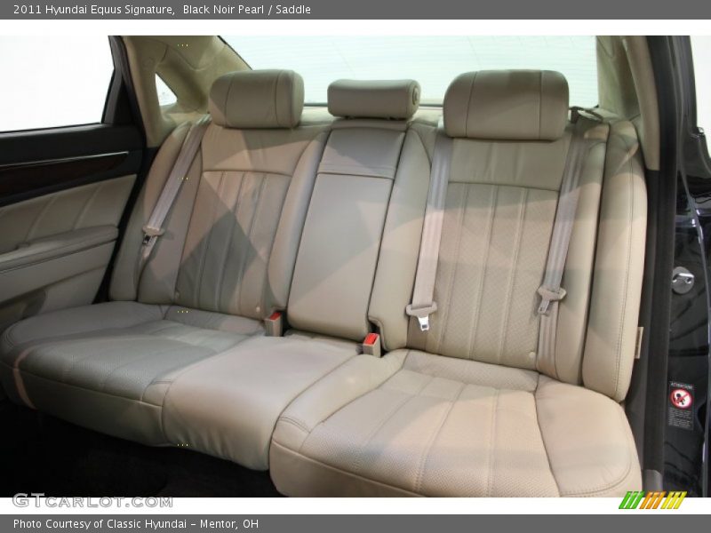 Black Noir Pearl / Saddle 2011 Hyundai Equus Signature