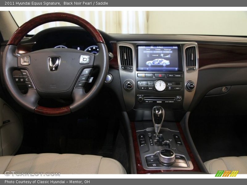 Black Noir Pearl / Saddle 2011 Hyundai Equus Signature