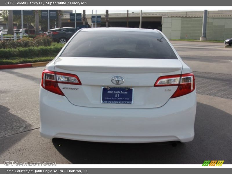 Super White / Black/Ash 2012 Toyota Camry LE