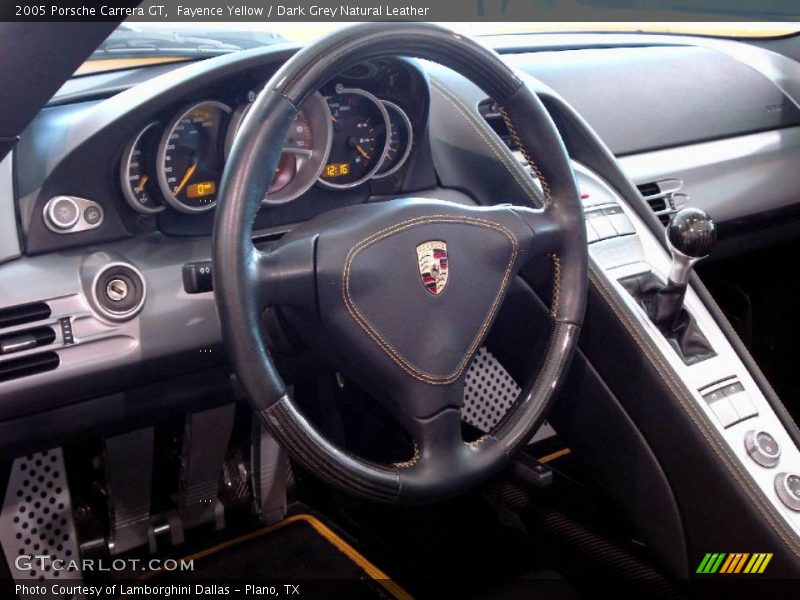  2005 Carrera GT  Steering Wheel