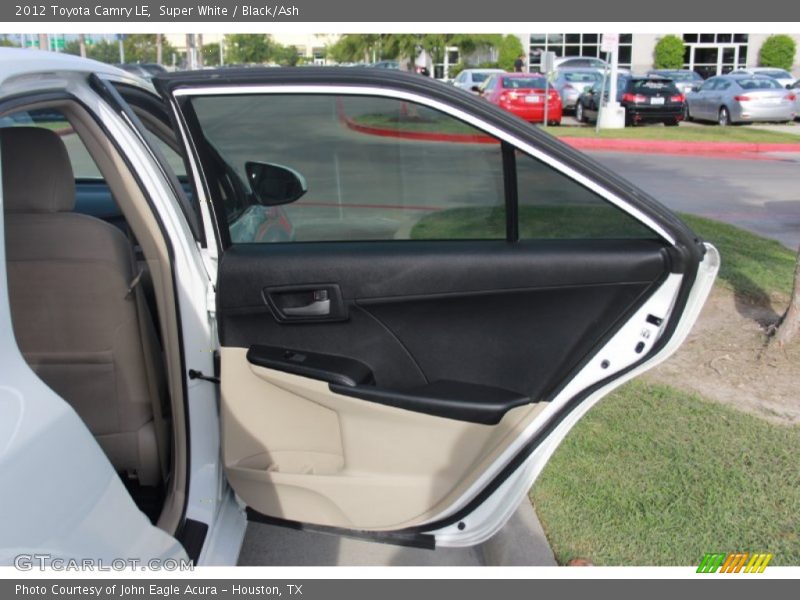 Super White / Black/Ash 2012 Toyota Camry LE