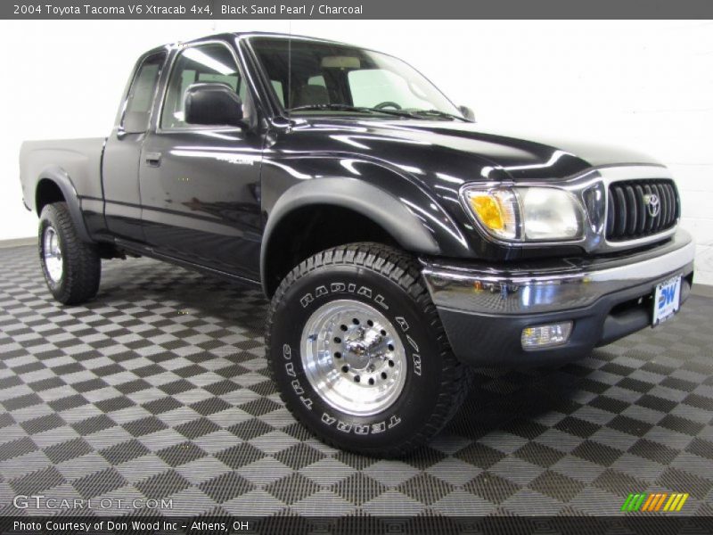 Black Sand Pearl / Charcoal 2004 Toyota Tacoma V6 Xtracab 4x4