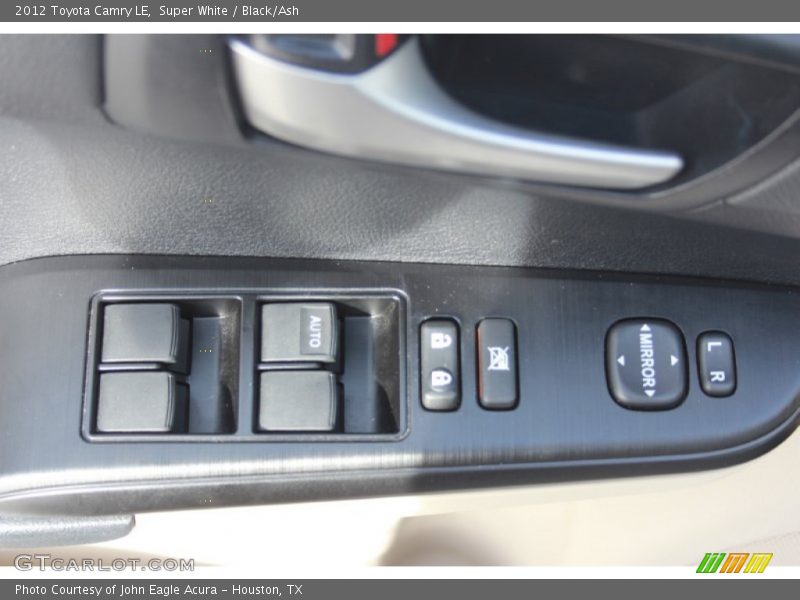 Super White / Black/Ash 2012 Toyota Camry LE