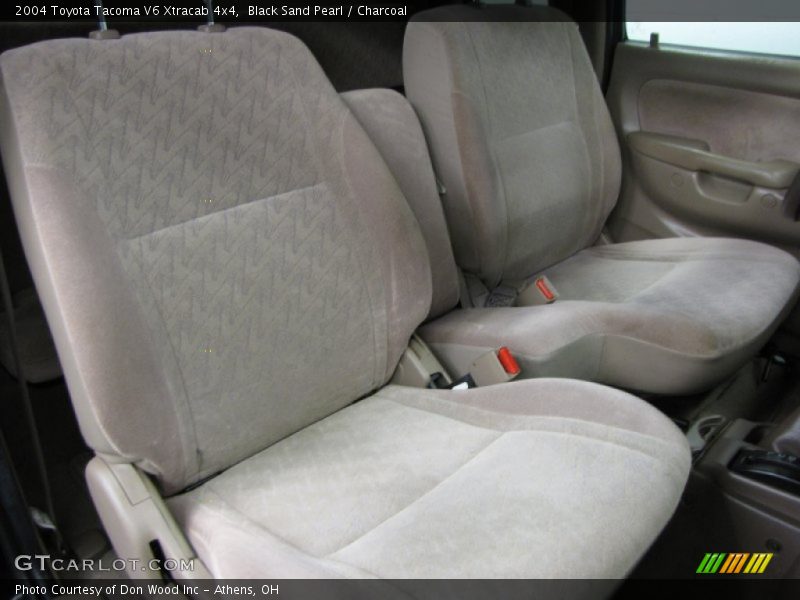 Black Sand Pearl / Charcoal 2004 Toyota Tacoma V6 Xtracab 4x4