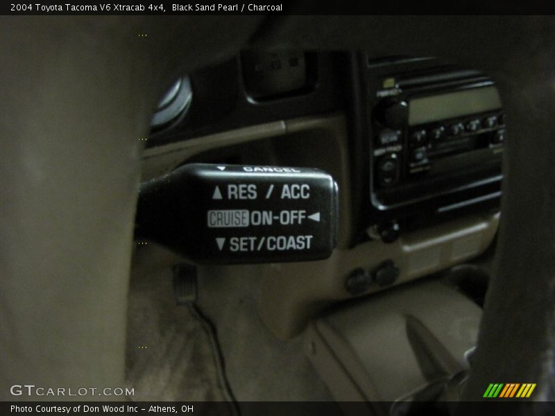 Black Sand Pearl / Charcoal 2004 Toyota Tacoma V6 Xtracab 4x4