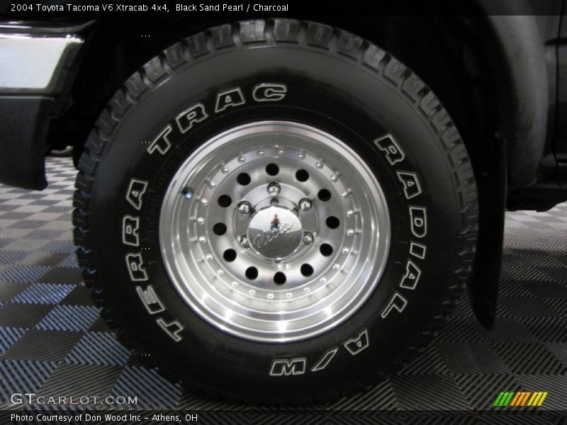 Black Sand Pearl / Charcoal 2004 Toyota Tacoma V6 Xtracab 4x4