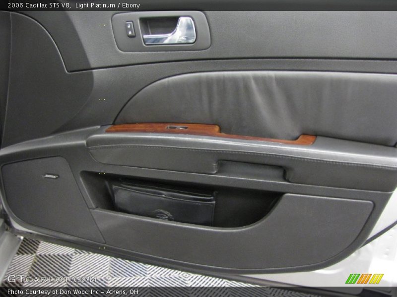 Light Platinum / Ebony 2006 Cadillac STS V8