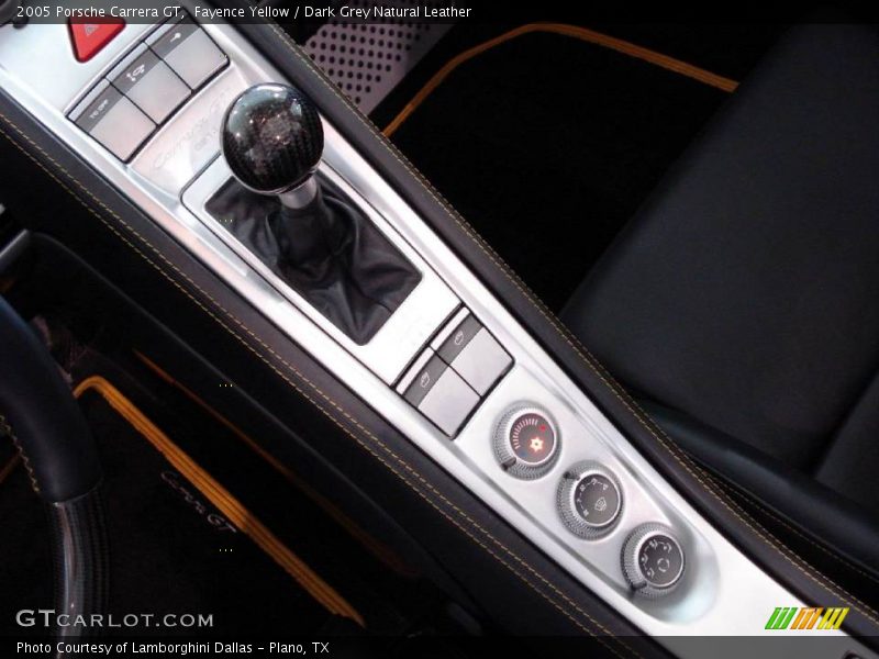  2005 Carrera GT  6 Speed Manual Shifter