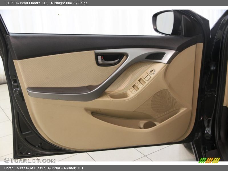 Midnight Black / Beige 2012 Hyundai Elantra GLS