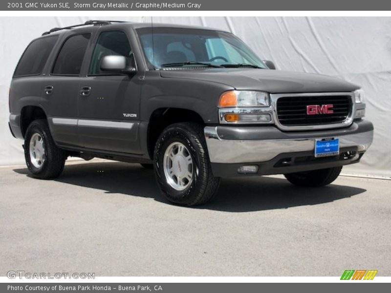 Storm Gray Metallic / Graphite/Medium Gray 2001 GMC Yukon SLE