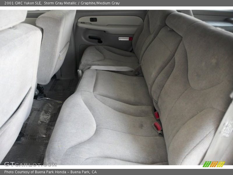 Storm Gray Metallic / Graphite/Medium Gray 2001 GMC Yukon SLE