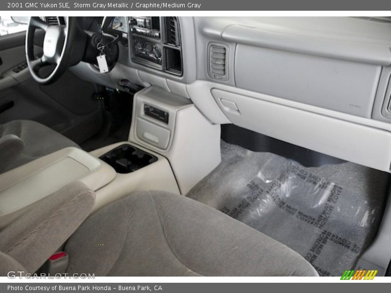Storm Gray Metallic / Graphite/Medium Gray 2001 GMC Yukon SLE