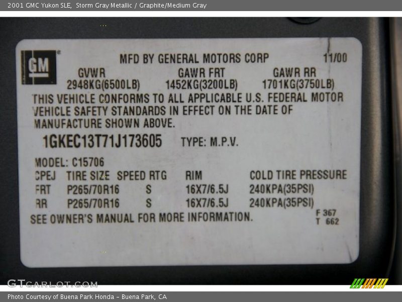 Storm Gray Metallic / Graphite/Medium Gray 2001 GMC Yukon SLE
