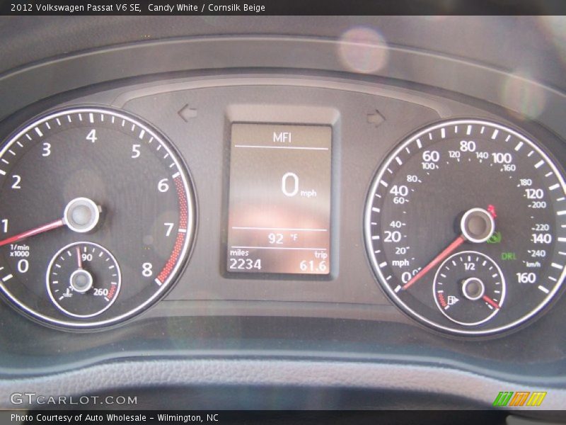 Candy White / Cornsilk Beige 2012 Volkswagen Passat V6 SE