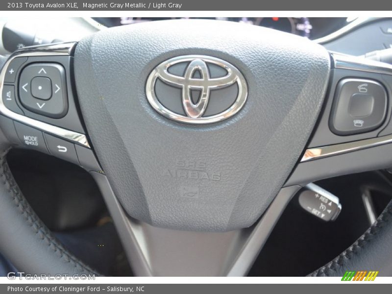 Magnetic Gray Metallic / Light Gray 2013 Toyota Avalon XLE