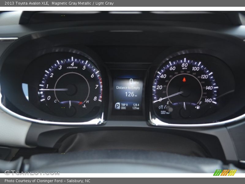 Magnetic Gray Metallic / Light Gray 2013 Toyota Avalon XLE