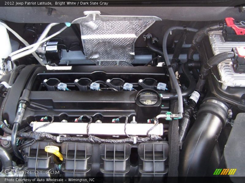 Bright White / Dark Slate Gray 2012 Jeep Patriot Latitude