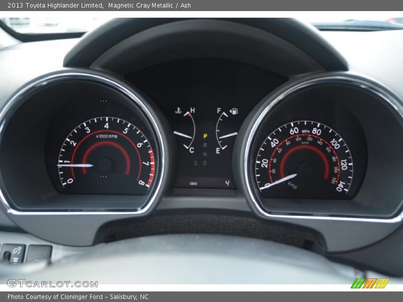 Magnetic Gray Metallic / Ash 2013 Toyota Highlander Limited