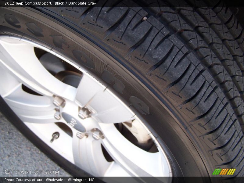 Black / Dark Slate Gray 2012 Jeep Compass Sport