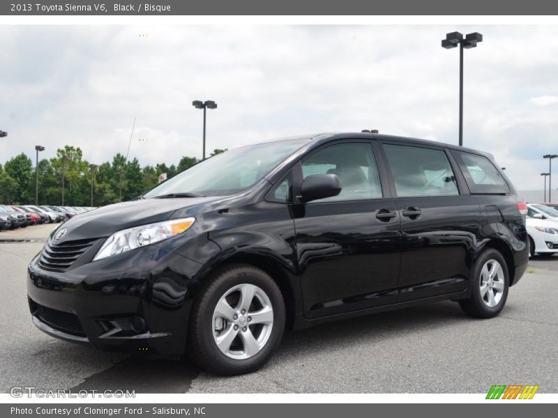 Black / Bisque 2013 Toyota Sienna V6