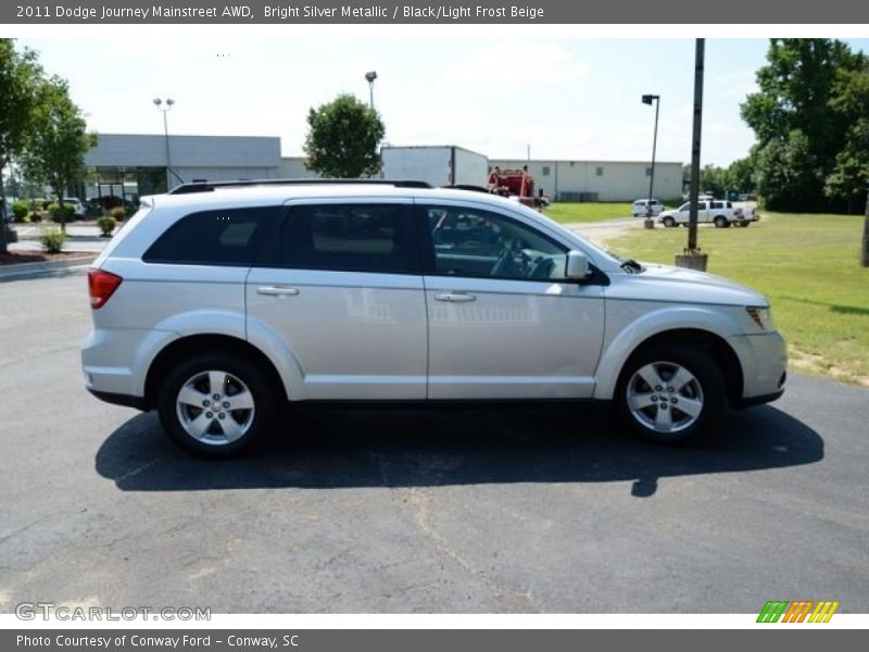 Bright Silver Metallic / Black/Light Frost Beige 2011 Dodge Journey Mainstreet AWD