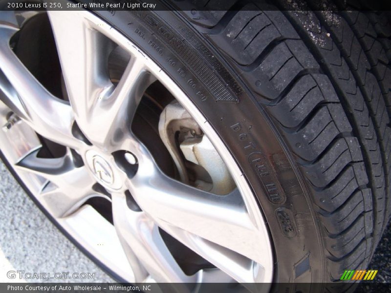 Starfire White Pearl / Light Gray 2010 Lexus IS 250