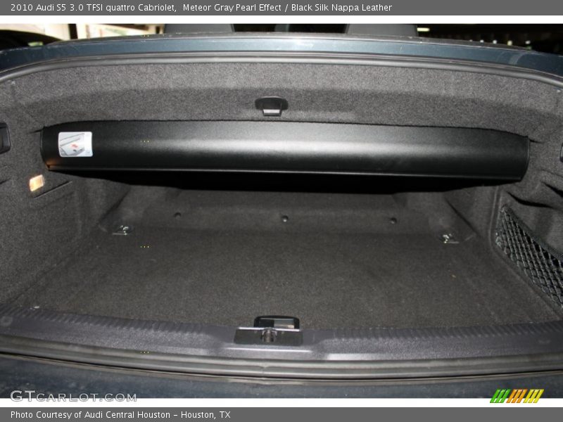 Meteor Gray Pearl Effect / Black Silk Nappa Leather 2010 Audi S5 3.0 TFSI quattro Cabriolet