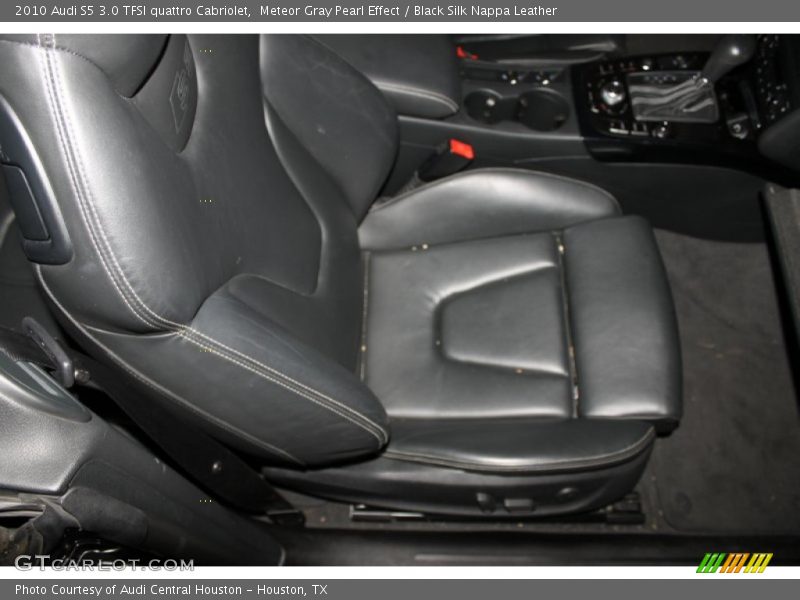 Meteor Gray Pearl Effect / Black Silk Nappa Leather 2010 Audi S5 3.0 TFSI quattro Cabriolet
