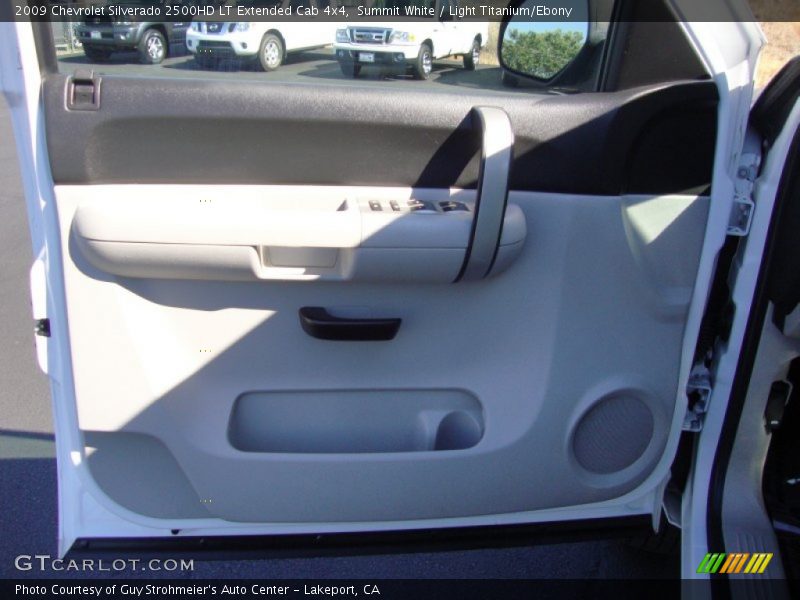 Summit White / Light Titanium/Ebony 2009 Chevrolet Silverado 2500HD LT Extended Cab 4x4